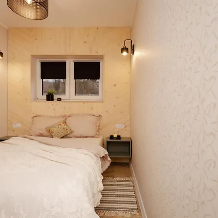 Bukowe Wzgorza Апартаменты Trzebniow (Myszkow)