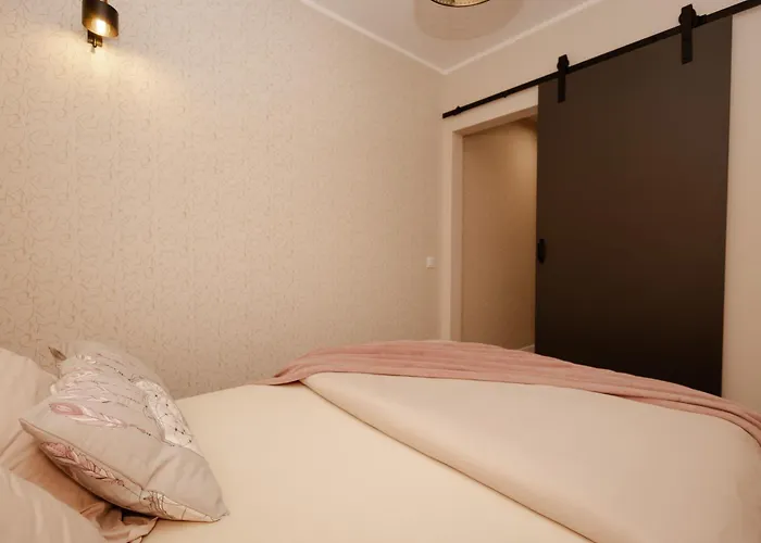 Bukowe Wzgorza * Trzebniow (Myszkow)